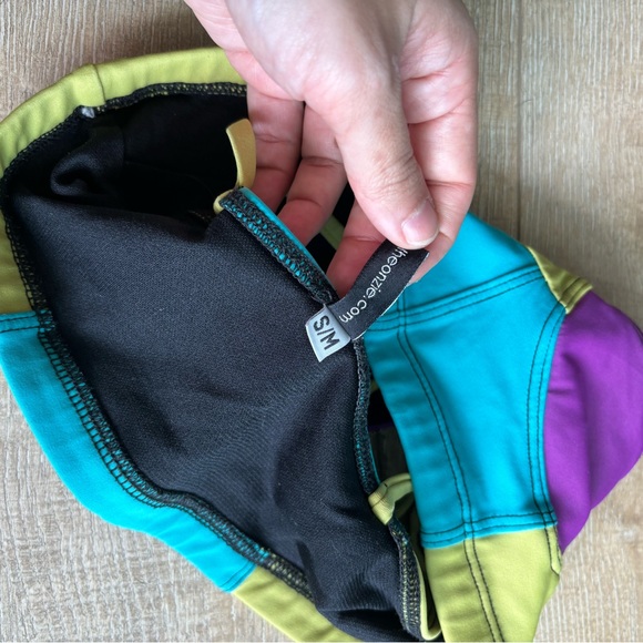 Onzie Colorblock Bustier Sports Bra Crop Top, size S/M - Picture 5 of 5